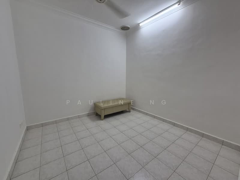 1.5-storey Terraced House for Sale in Taman Pelangi Indah (Ulu Tiram) - Pauline Ng - PropertyGuru.com.my