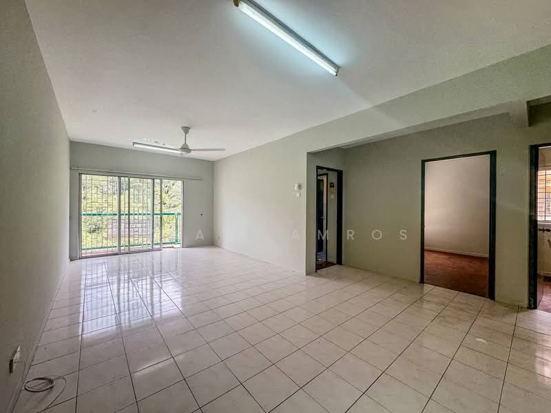 Condominium for Sale at Tiara Ampang - Izzat Zamros - Living Room - PropertyGuru.com.my