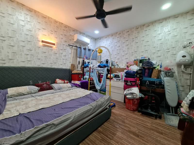 Townhouse for Sale in Kuala Selangor (Selangor) - Syukor Hartanah - Bedroom - PropertyGuru.com.my