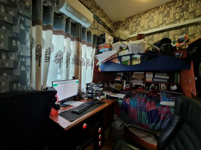 Townhouse for Sale in Kuala Selangor (Selangor) - Syukor Hartanah - Study - PropertyGuru.com.my