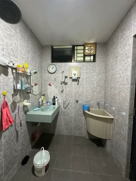 2-storey Terraced House for Sale in Taman Pekaka (Sungai Dua) - Xinnee . - Bathroom - PropertyGuru.com.my