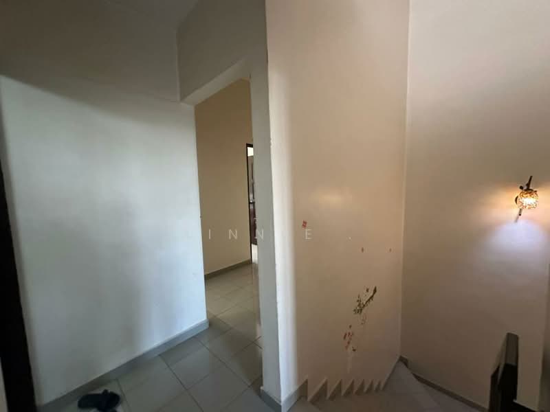 2-storey Terraced House for Sale in Taman Pekaka (Sungai Dua) - Xinnee . - Corridor - PropertyGuru.com.my
