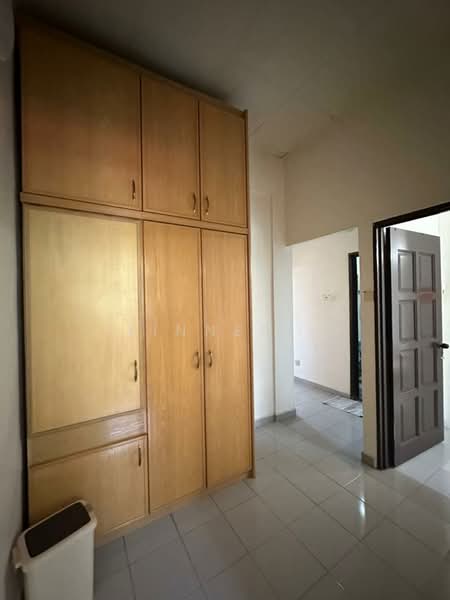 2-storey Terraced House for Sale in Taman Pekaka (Sungai Dua) - Xinnee . - Interior - PropertyGuru.com.my