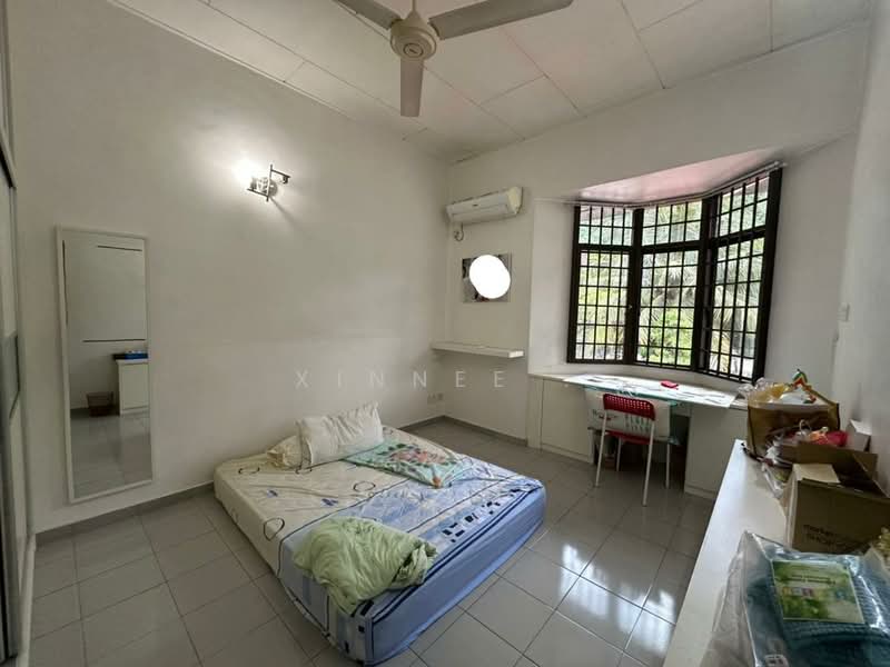 2-storey Terraced House for Sale in Taman Pekaka (Sungai Dua) - Xinnee . - Bedroom - PropertyGuru.com.my