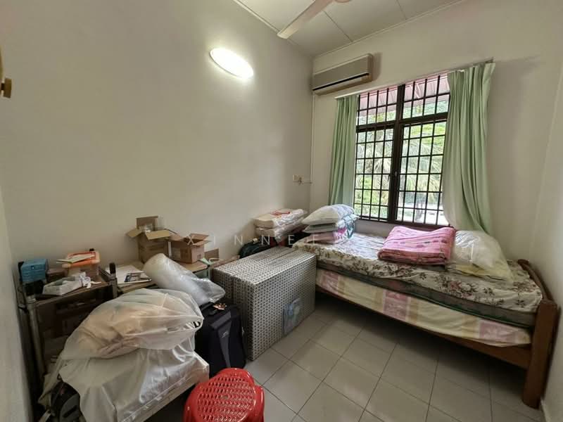 2-storey Terraced House for Sale in Taman Pekaka (Sungai Dua) - Xinnee . - Bedroom - PropertyGuru.com.my