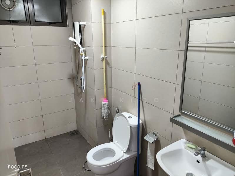 Kondominium untuk Disewa di Skycube - Jake Khoo - Bathroom - PropertyGuru.com.my