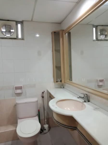 Condominium for Rent at Villa Emas - William Lim - Bathroom - PropertyGuru.com.my
