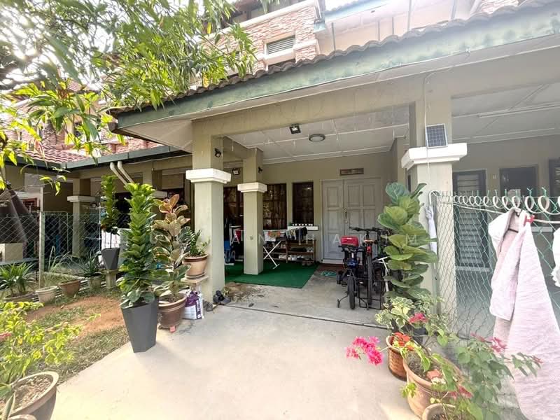 Rumah Teres 2 Tingkat untuk Dijual di Bandar Nusaputra (Puchong) - Lukman Hakim - PropertyGuru.com.my