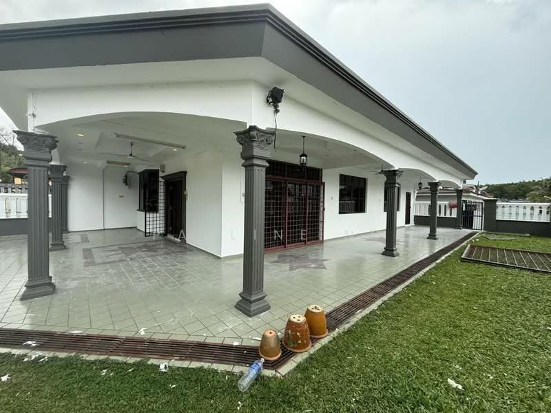 Rumah Teres 1 Tingkat untuk Dijual di Johor Bahru (Johor) - Pauline Ng - Exterior - PropertyGuru.com.my