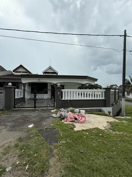 Rumah Teres 1 Tingkat untuk Dijual di Johor Bahru (Johor) - Pauline Ng - Exterior - PropertyGuru.com.my