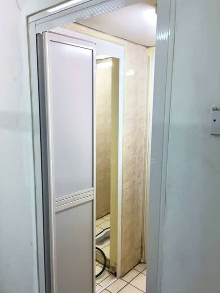 Hotel / Resort for Sale in Shah Alam (Selangor) - Brian Ng - Bathroom - PropertyGuru.com.my