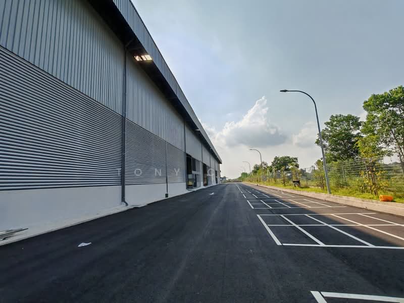Detached Factory for Sale in Bandar Enstek (Negeri Sembilan) - Tony Cham - Exterior - PropertyGuru.com.my