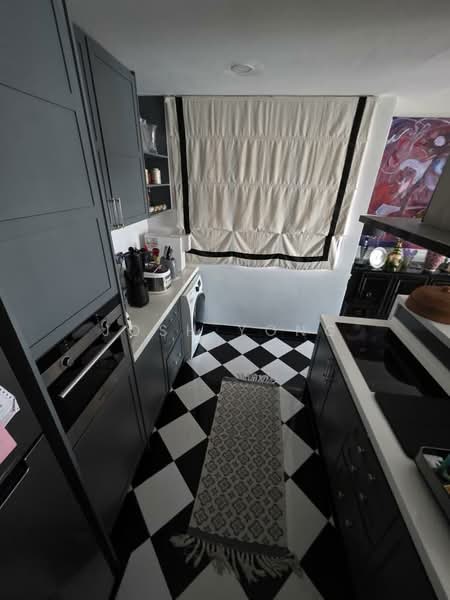 Kondominium untuk Disewa di Sunway Mont Residences - Josh Yong - Kitchen - PropertyGuru.com.my