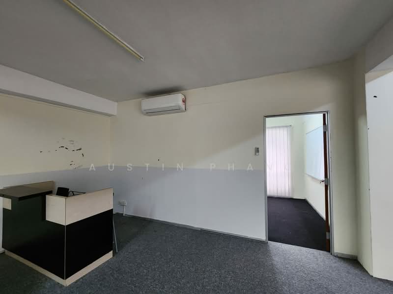 Office for Rent in Taman Harmoni Indah (Balakong) - Austin Phang - Interior - PropertyGuru.com.my