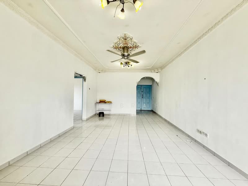 Apartment for Sale at Pangsapuri Mawar Sari - Azli Ibrahim - Living Room - PropertyGuru.com.my