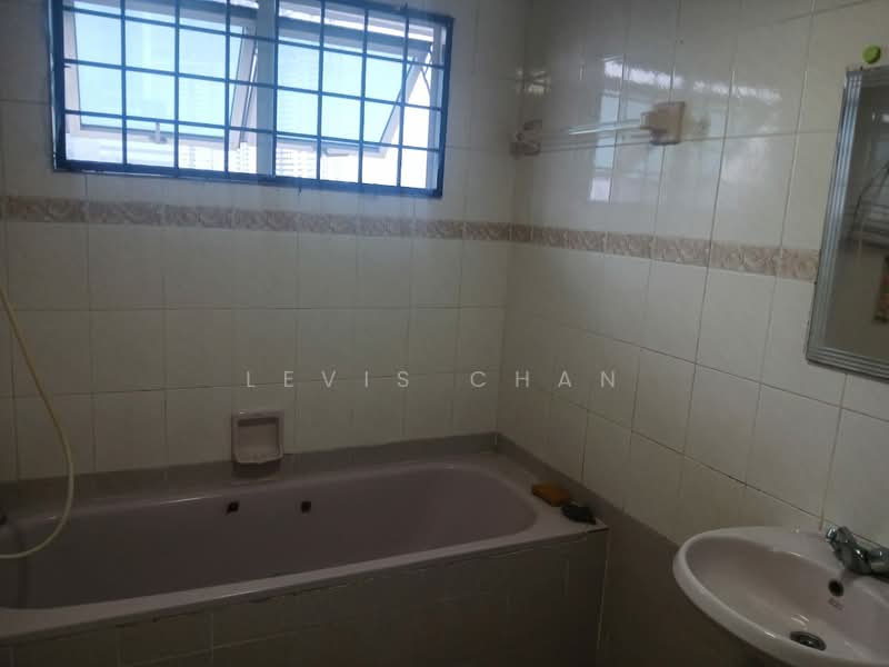 Kondominium untuk Disewa di Villa Scott - Levis Chan - Bathroom - PropertyGuru.com.my