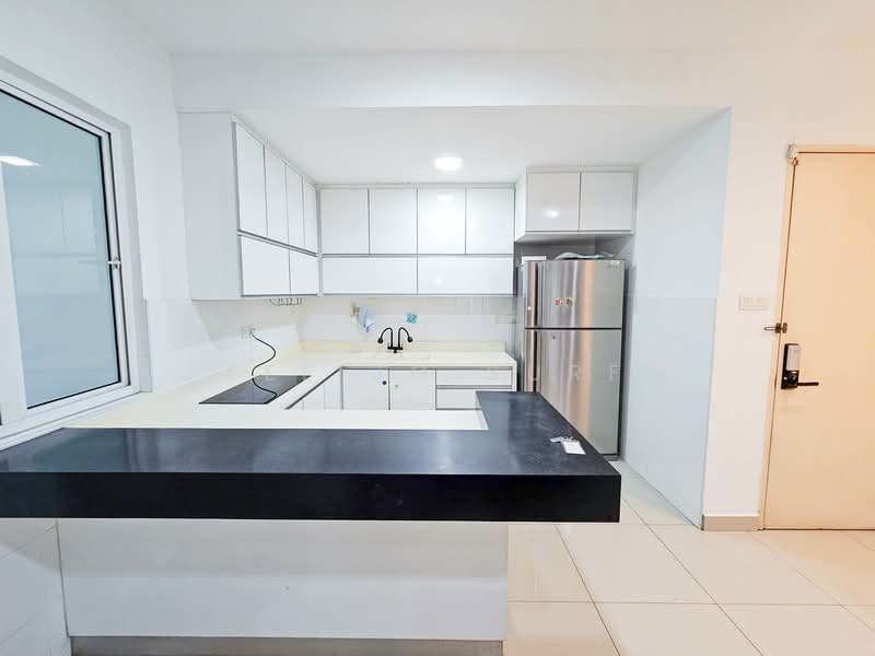 Kondominium untuk Dijual di Subang Parkhomes - Lee Jo Surf - Kitchen - PropertyGuru.com.my