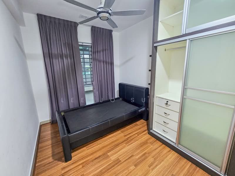 Kondominium untuk Dijual di Subang Parkhomes - Lee Jo Surf - Bedroom - PropertyGuru.com.my