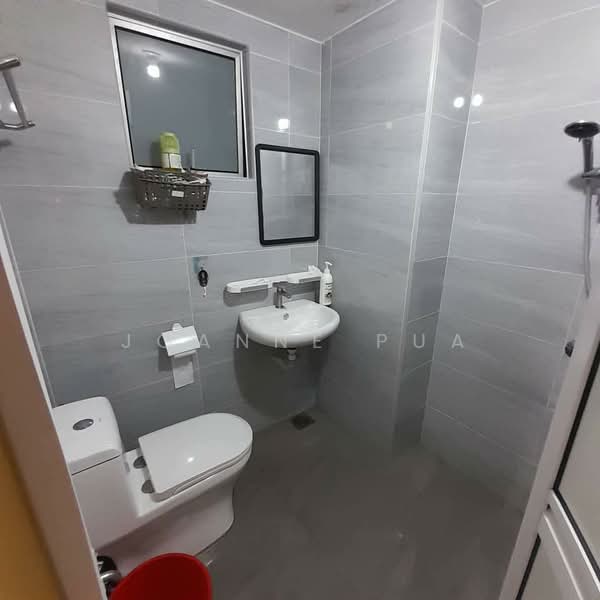 Kondominium untuk Dijual di Regency Condominium - Joanne Pua - Bathroom - PropertyGuru.com.my