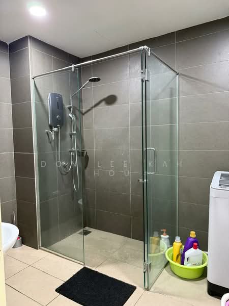 Kondominium untuk Disewa di Mutiara Ville - Don Lee Kah Hou - Bathroom - PropertyGuru.com.my