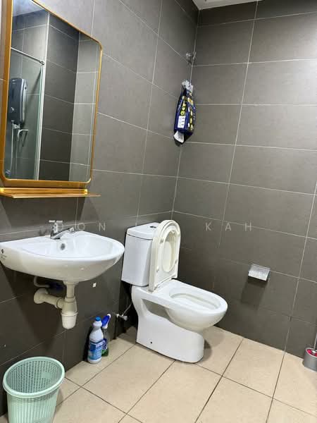Kondominium untuk Disewa di Mutiara Ville - Don Lee Kah Hou - Bathroom - PropertyGuru.com.my