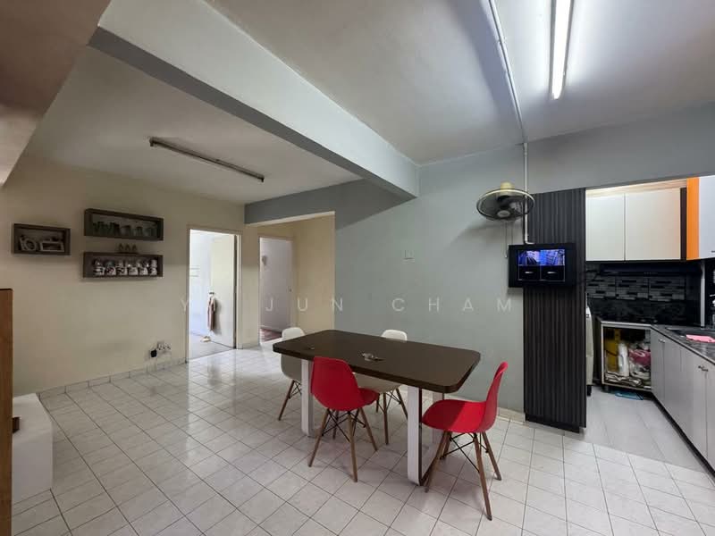 Apartment for Sale at Aman Satu - Yi Jun Cham - Dining Room - PropertyGuru.com.my