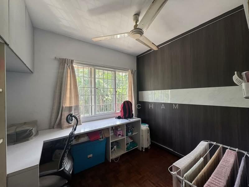 Apartment for Sale at Aman Satu - Yi Jun Cham - Study - PropertyGuru.com.my