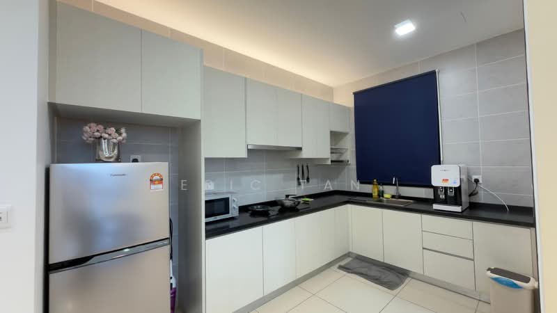 Service Residence for Sale at Twin Tower Residence - Eric Tan - PropertyGuru.com.my