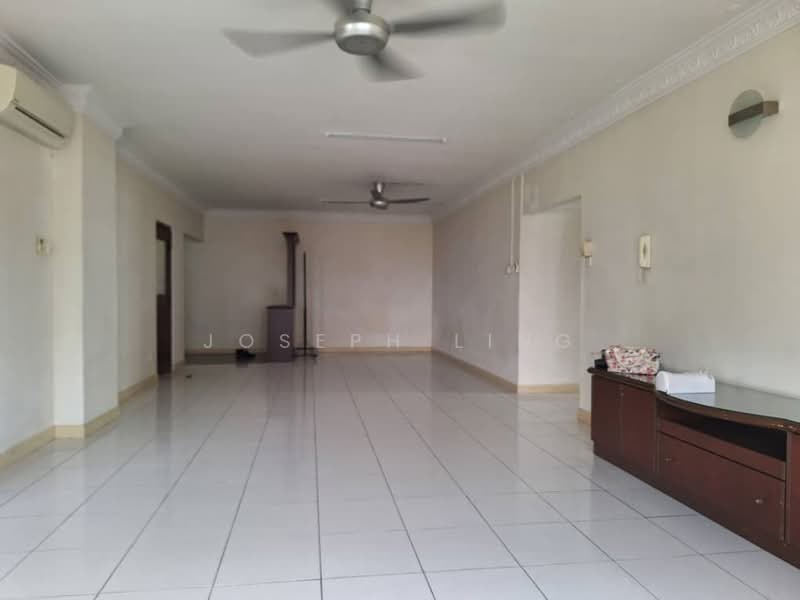 Kondominium untuk Dijual di Angkupuri Condominium - Joseph Ling - Living Room - PropertyGuru.com.my