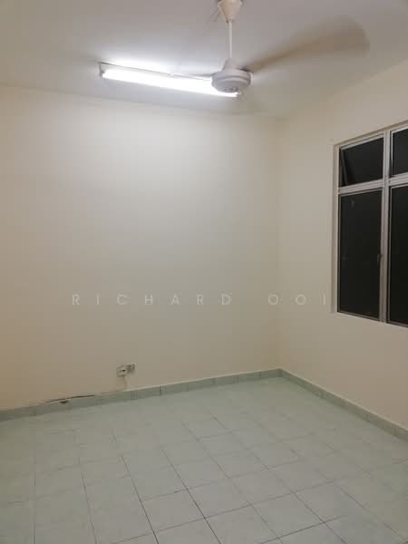 Apartment for Rent at Pangsapuri Lagoon Perdana - Richard Ooi - Interior - PropertyGuru.com.my