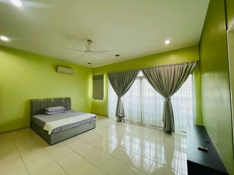 Rumah Teres 2 Tingkat untuk Disewa di Bandar Bukit Tinggi (Klang) - Hazirah Affendi - Bedroom - PropertyGuru.com.my