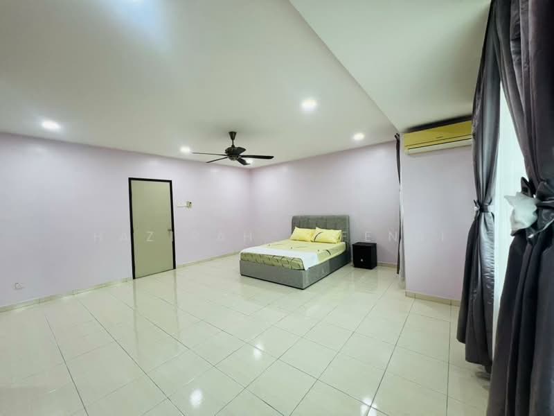 Rumah Teres 2 Tingkat untuk Disewa di Bandar Bukit Tinggi (Klang) - Hazirah Affendi - Bedroom - PropertyGuru.com.my