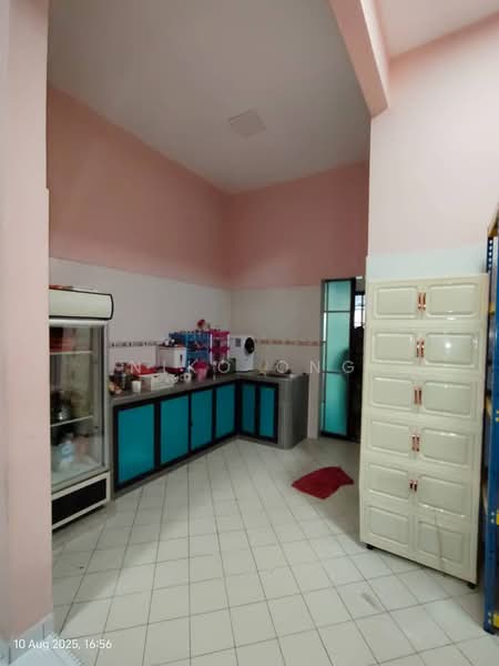 2-storey Terraced House for Sale in Ulu Tiram (Johor) - Niko Ong - Kitchen - PropertyGuru.com.my