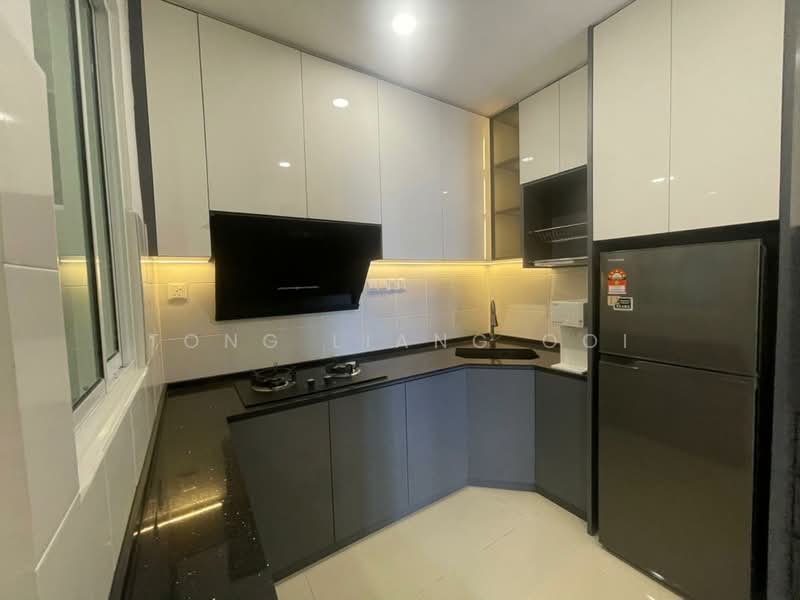 Flat for Rent at IDEAL RESIDENCY - Tong Liang Ooi - Kitchen - PropertyGuru.com.my