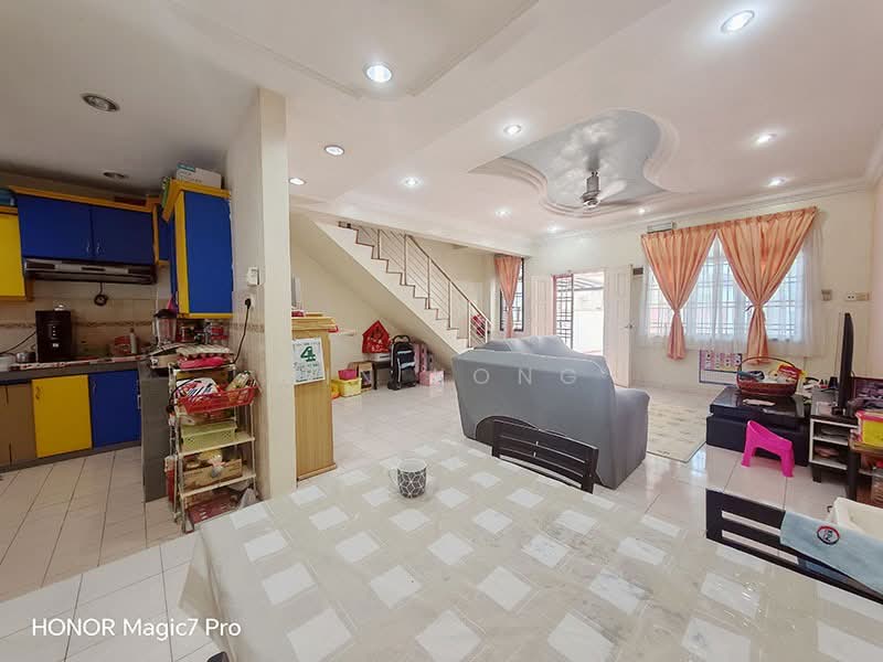 2-storey Terraced House for Sale in Taman Setia Indah (Tebrau) - Min Kong - Kitchen - PropertyGuru.com.my