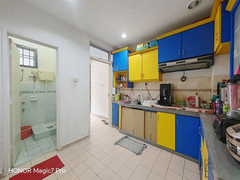 2-storey Terraced House for Sale in Taman Setia Indah (Tebrau) - Min Kong - Kitchen - PropertyGuru.com.my