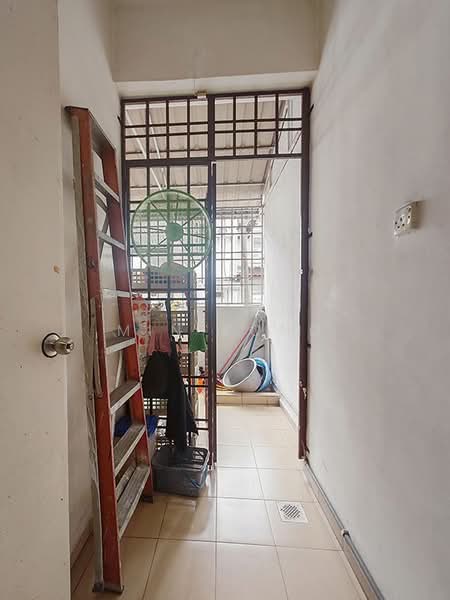 2-storey Terraced House for Sale in Taman Setia Indah (Tebrau) - Min Kong - Corridor - PropertyGuru.com.my
