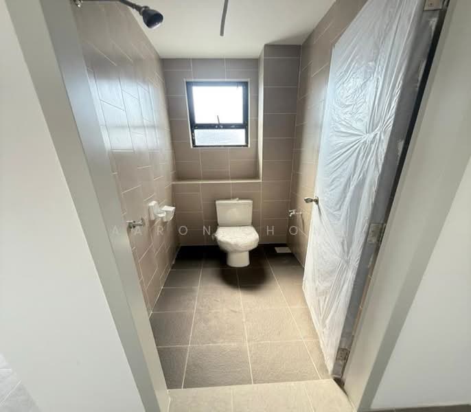 Shop / Office for Rent in Setia Ecohill (Semenyih) - Aaron Chong - Bathroom - PropertyGuru.com.my