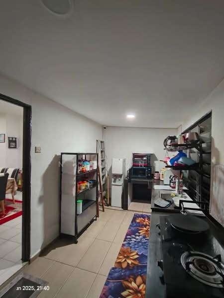 2-storey Terraced House for Sale in Taman Scientex Pasir Gudang (Pasir Gudang) - Niko Ong - Kitchen - PropertyGuru.com.my