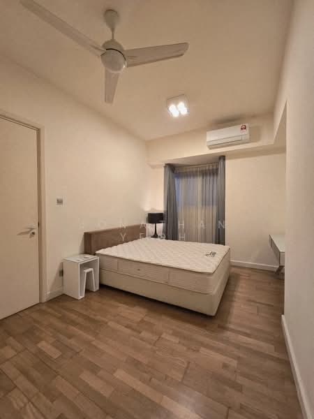 Kondominium untuk Disewa di Tiffani Kiara - Jonathan Yeoh - Bedroom - PropertyGuru.com.my