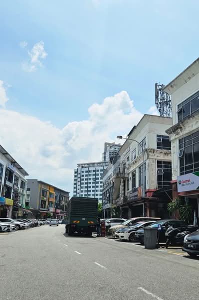 Shop for Rent in Bukit Indah (Iskandar Puteri (Nusajaya)) - Cace Cheah - Exterior - PropertyGuru.com.my