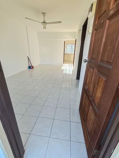 Pangsapuri untuk Disewa di Desa Indah Block 33 - Kaze Kang - PropertyGuru.com.my