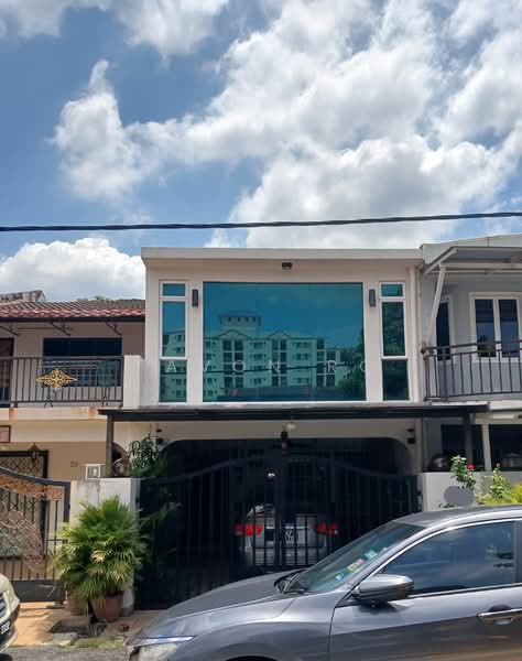 2-storey Terraced House for Sale in Taman Serdang Raya (Seri Kembangan) - Tavon RG - PropertyGuru.com.my