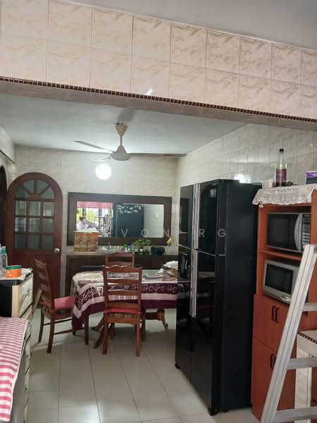 2-storey Terraced House for Sale in Taman Serdang Raya (Seri Kembangan) - Tavon RG - PropertyGuru.com.my