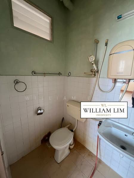 Pangsapuri untuk Disewa di Mewah Court - William Lim - Bathroom - PropertyGuru.com.my