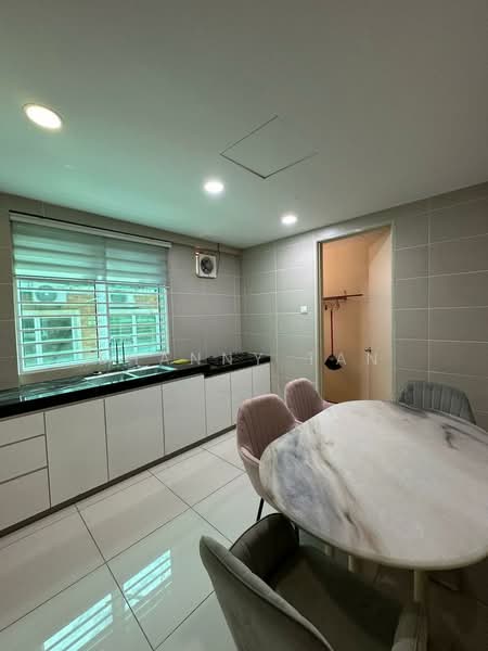 Townhouse for Sale in Goodview Heights (Kajang) - Shanny Tan - Kitchen - PropertyGuru.com.my