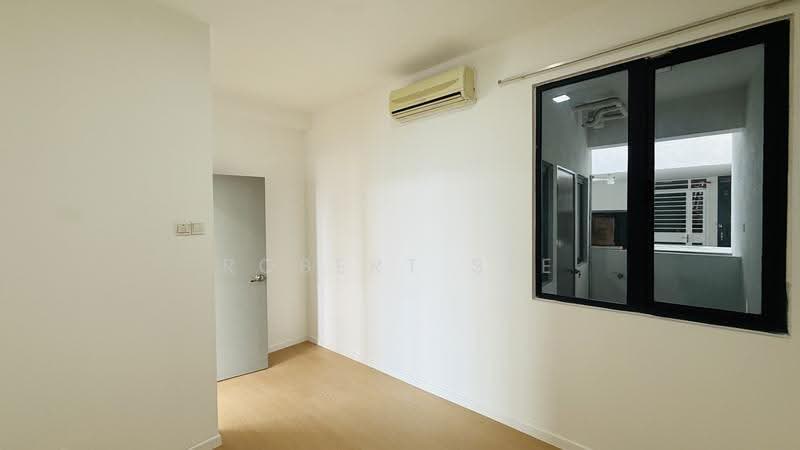 Kediaman Servis untuk Dijual di Silk Sky - Robert See - PropertyGuru.com.my