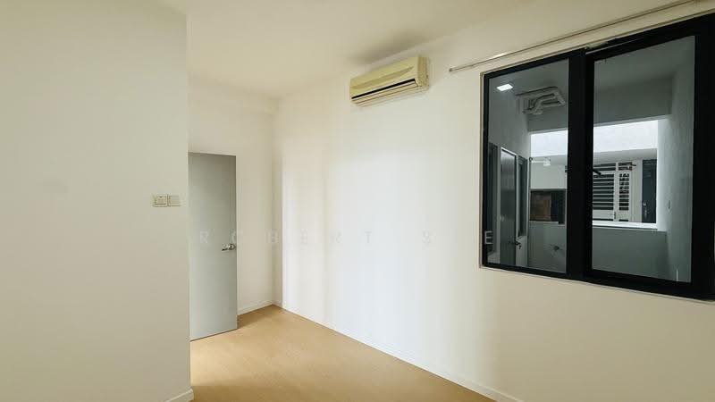 Kediaman Servis untuk Dijual di Silk Sky - Robert See - PropertyGuru.com.my