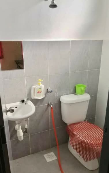 Semi-Detached House for Sale in Mutiara Rini (Skudai) - Janlly Jong - Bathroom - PropertyGuru.com.my