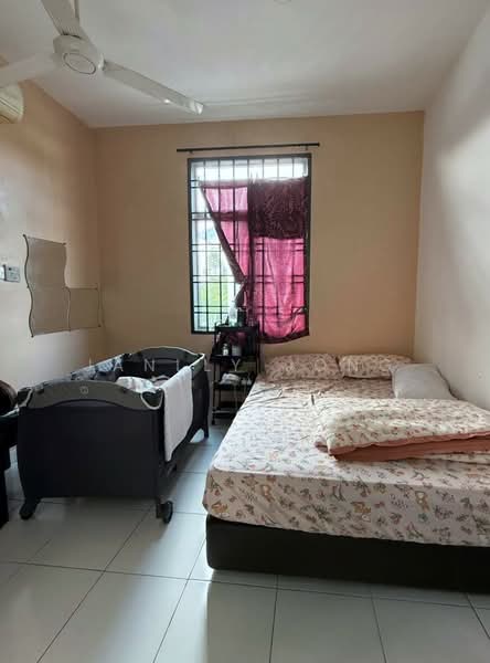Semi-Detached House for Sale in Mutiara Rini (Skudai) - Janlly Jong - Bedroom - PropertyGuru.com.my